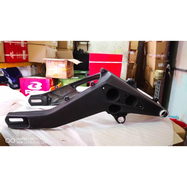 cover arm r15