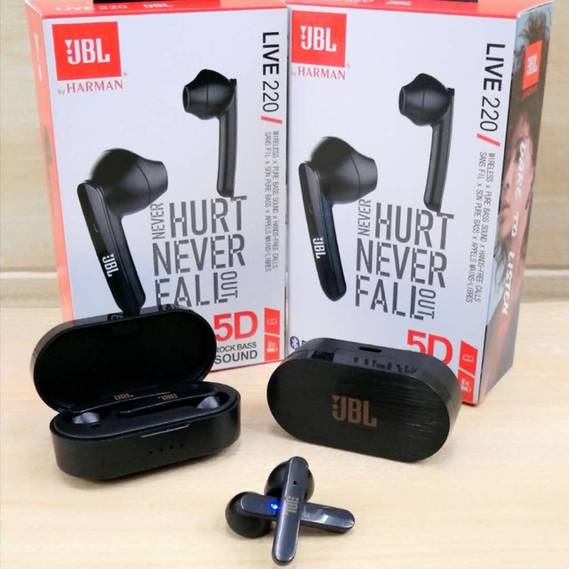 noise cancelling truly wireless earbuds
