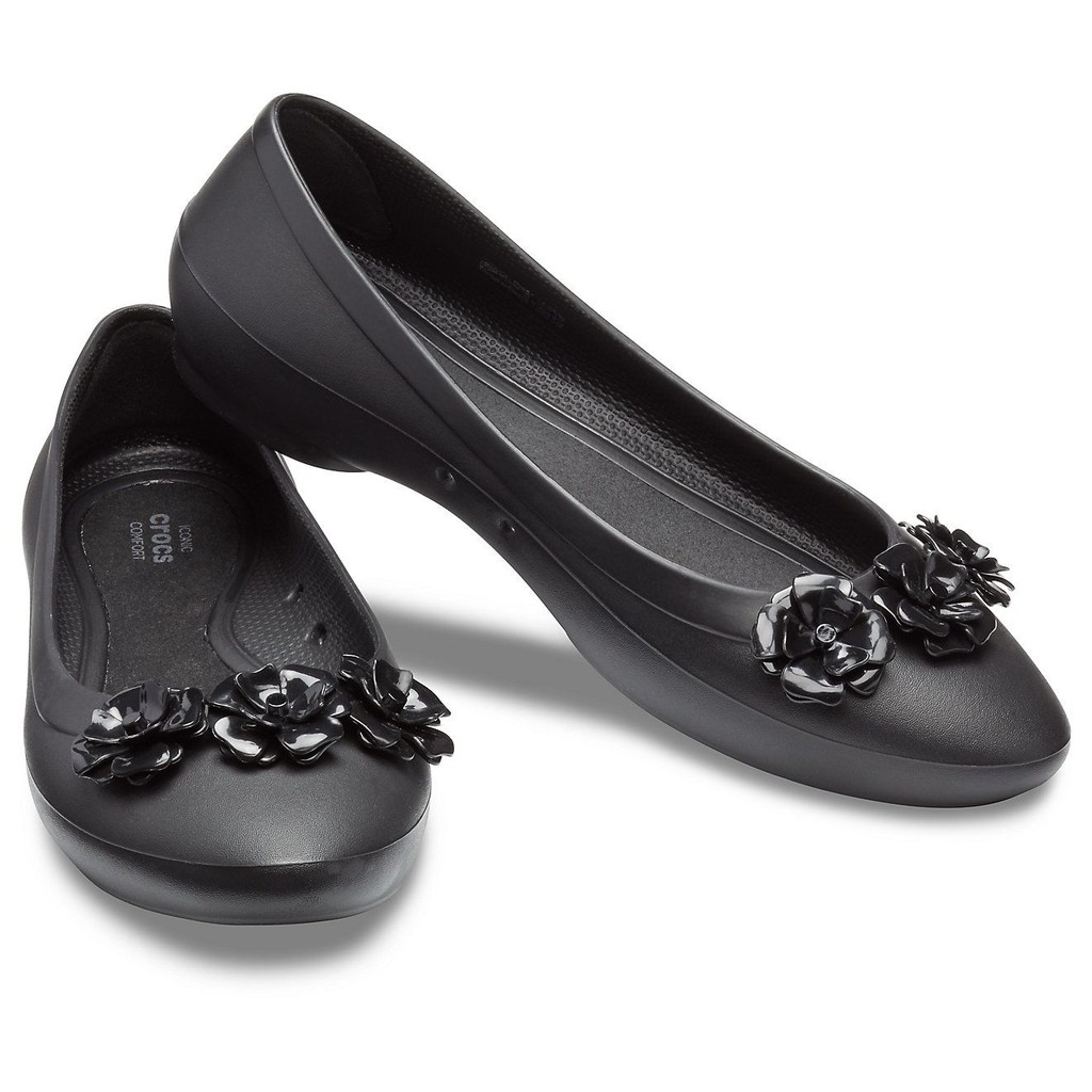 black flower crocs