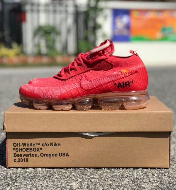 vapormax off white red