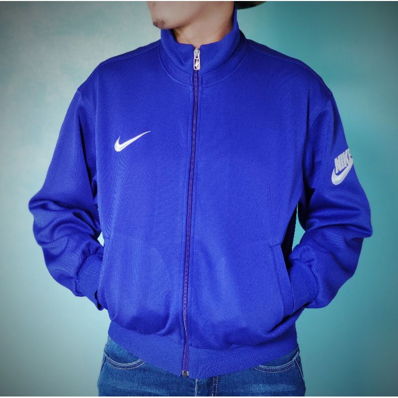 nike track sweater