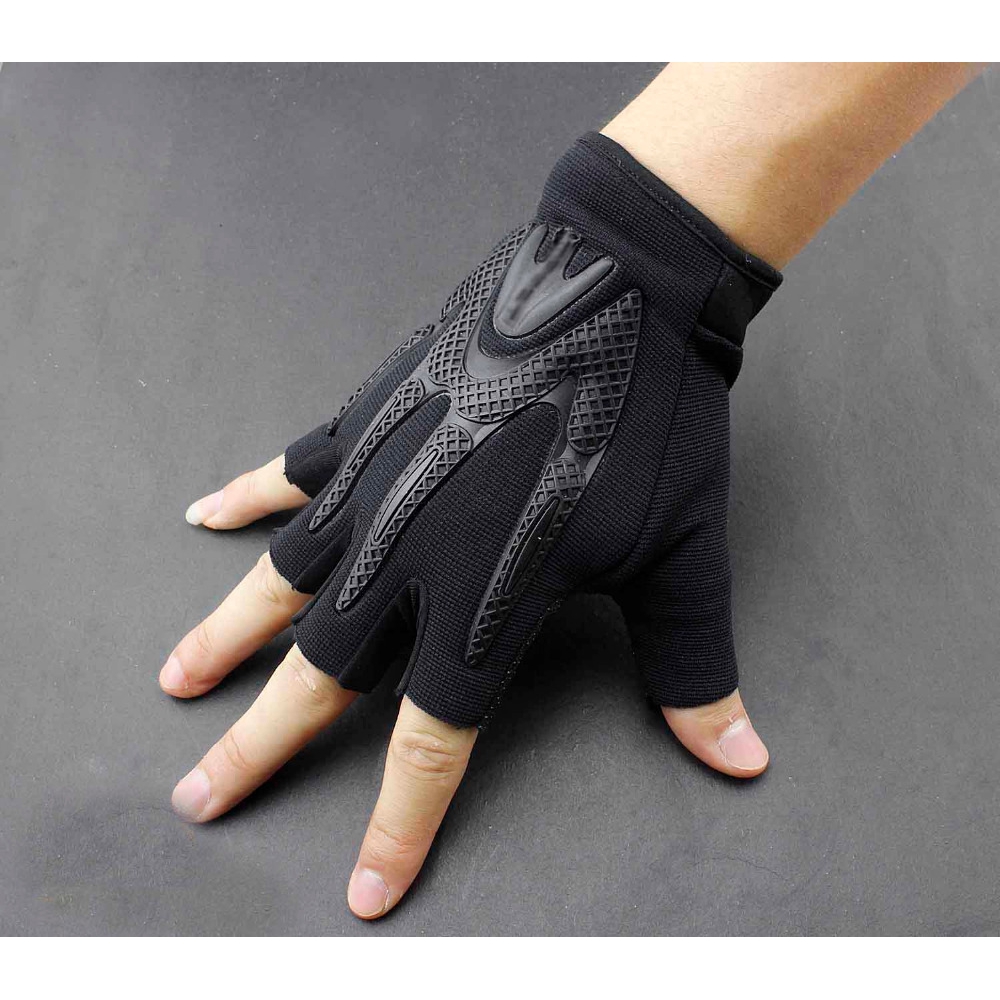 fingerless half gloves