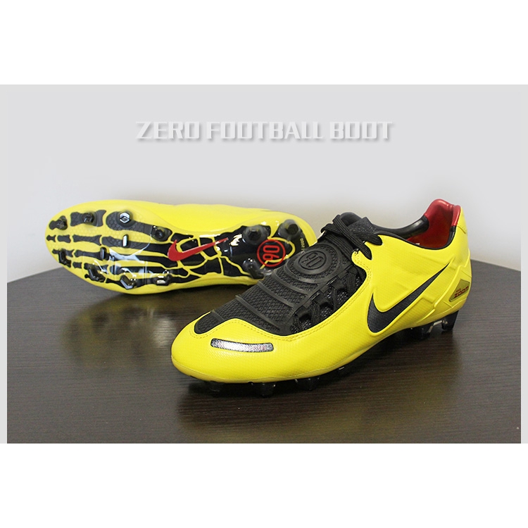 t90 soccer shoes