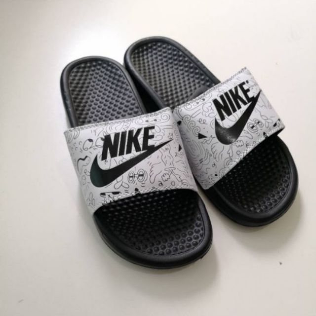 selipar nike original