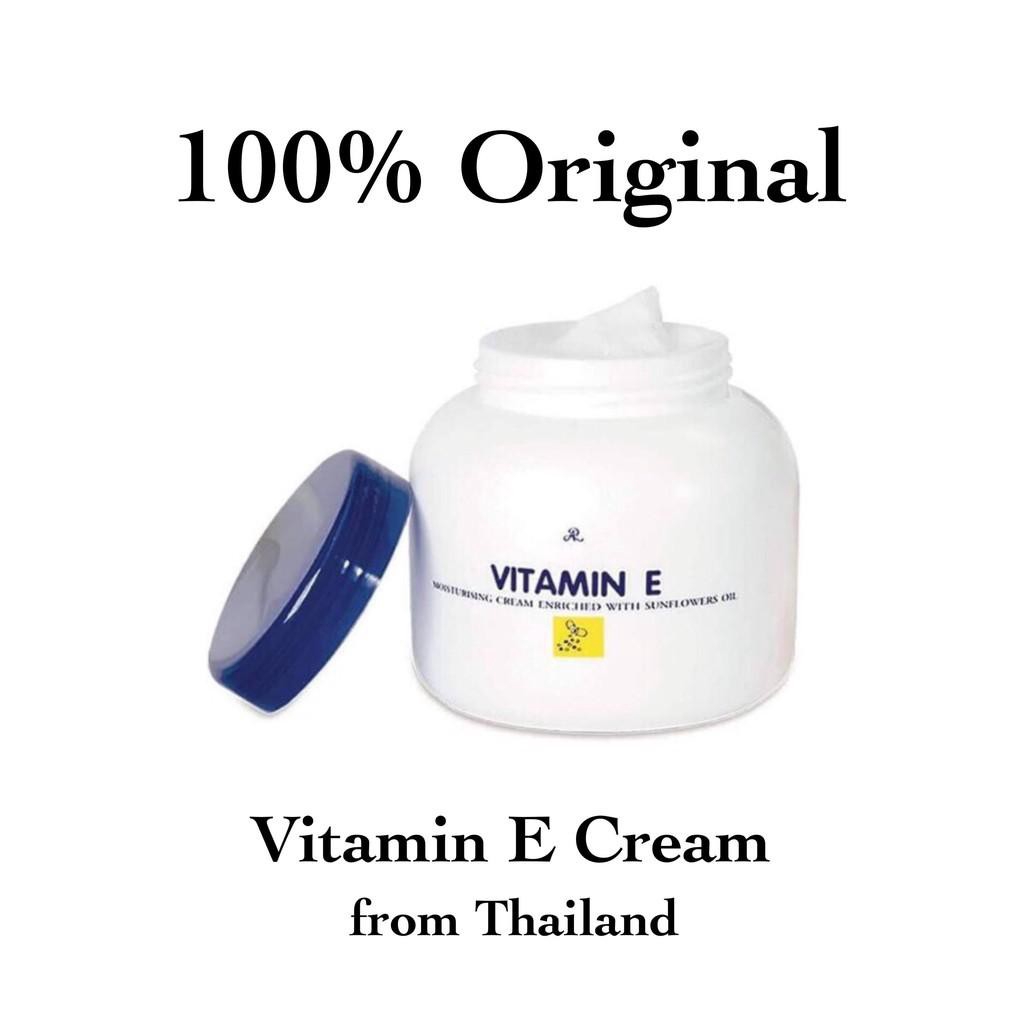 AR Vitamin E Moisturising Cream Enriched With Sunflowers Oil 200ML 100