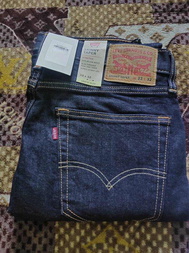 Levi's Skinny Taper Jeans Men 84558-0027 | Shopee Malaysia