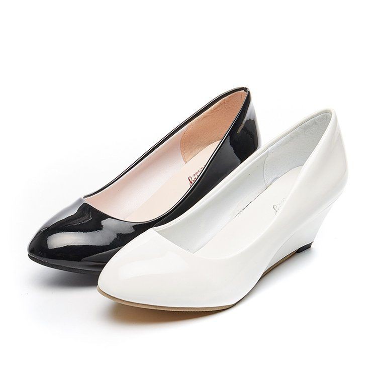 Work Shoes Women S White Flat New Soft Soled Comfortable Heel