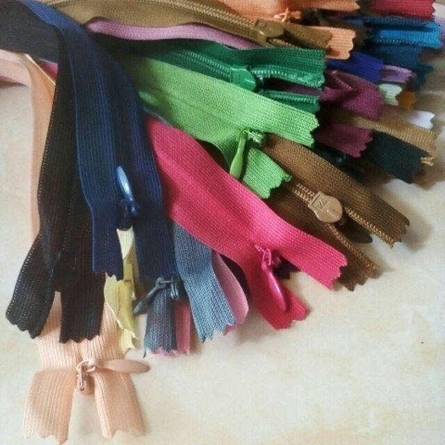 10pcs Zip Sorok Invisible Zip Mix Color 8 10 12 14 16 18 22 Shopee Malaysia