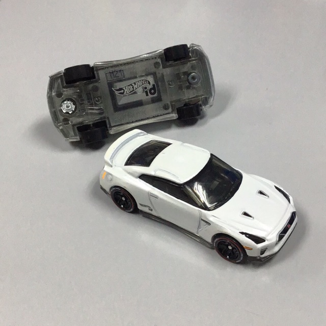 hot wheels id nissan gtr