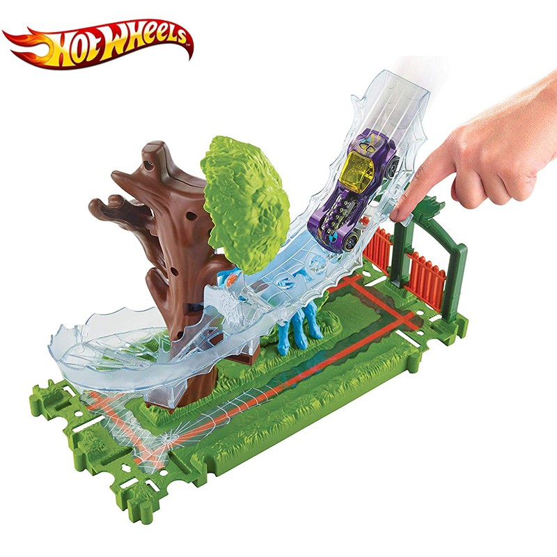 hot wheels city spider park attack playset