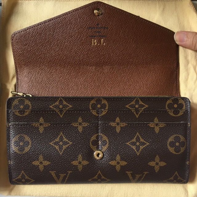 louis vuitton mens district pm