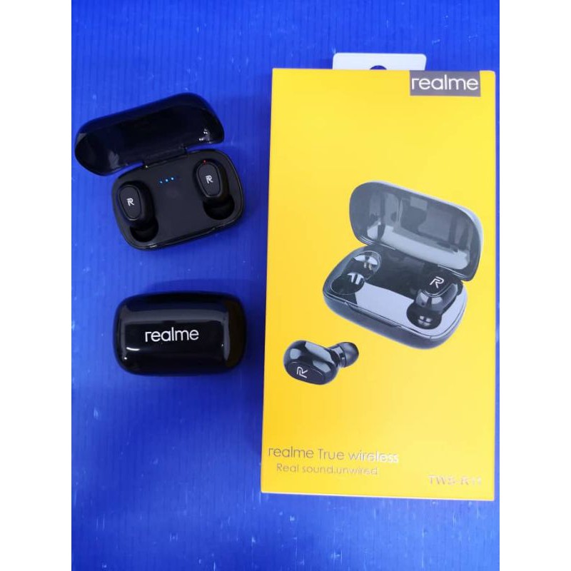 realme r11 earbuds