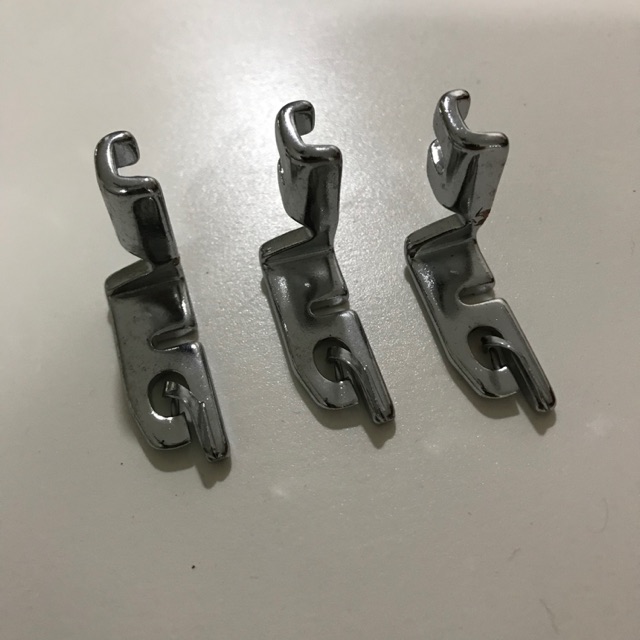 Tapak Baby Seam Gulung Mesin Jahit Lama Kepala Hitam / Vintage