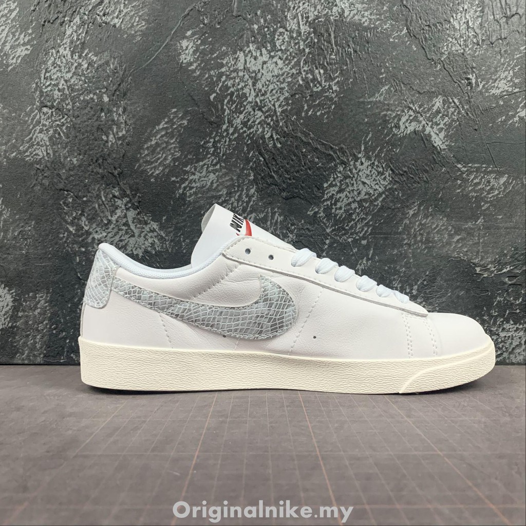 hawkins blazer nike