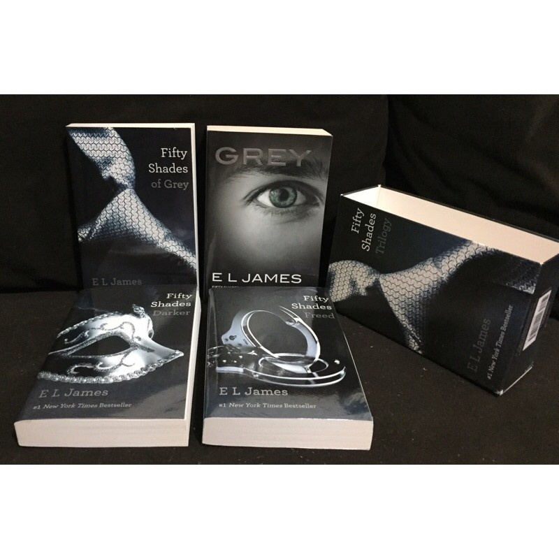 Hot Stock English Original Fifty Shades Of Gray Fifty Shades Darker Fifty Shades Freed By El James Shopee Malaysia