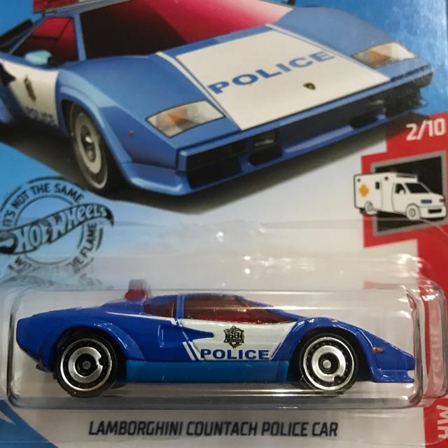 countach police car