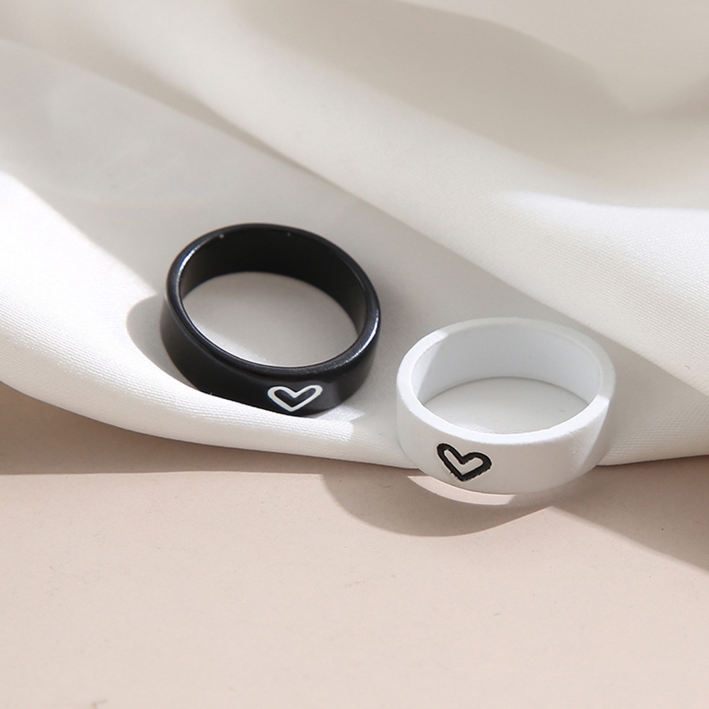 1 Pair Cute Black White Simple Temperament Women's Ring Jewelry Girlfriends Love Couple Rings Set Valentine's Day Gift