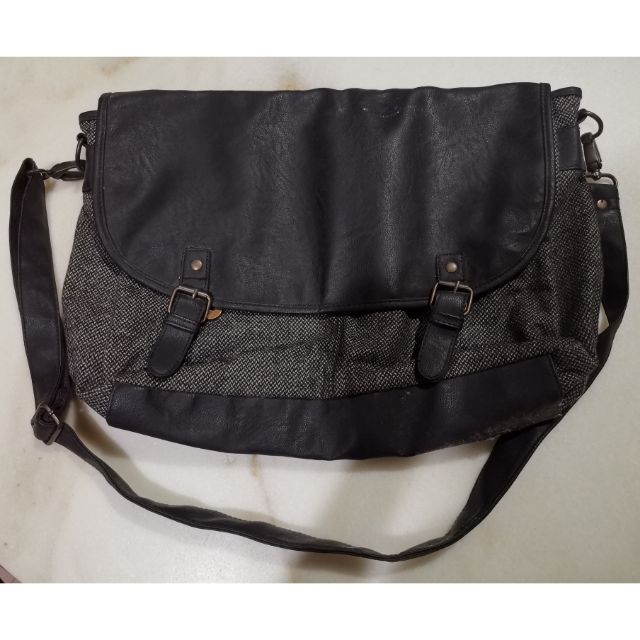 topman sling bag