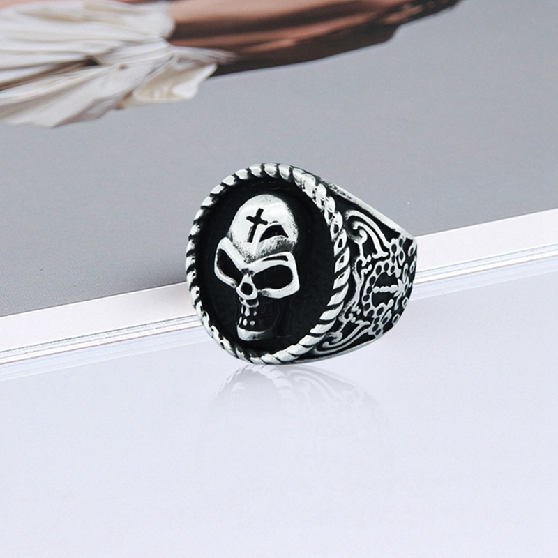 male skull rings