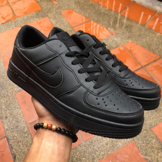 air force black low top