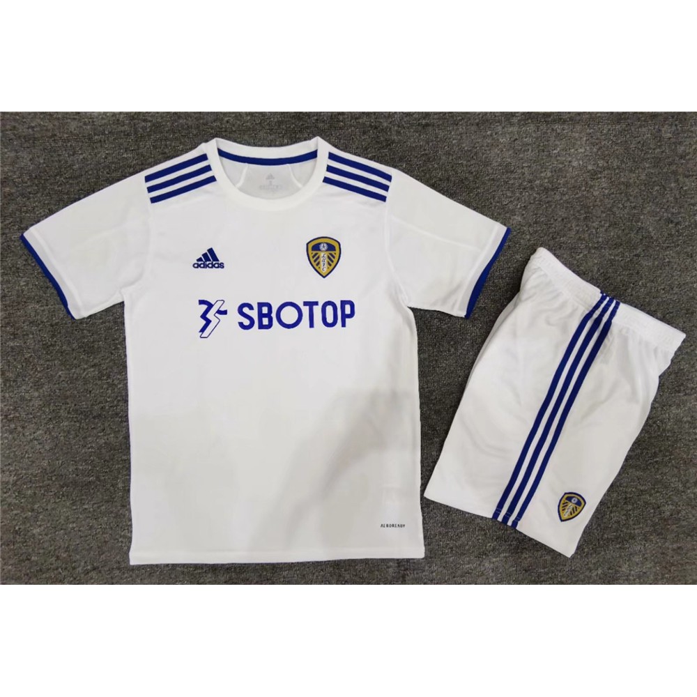 black leeds kit