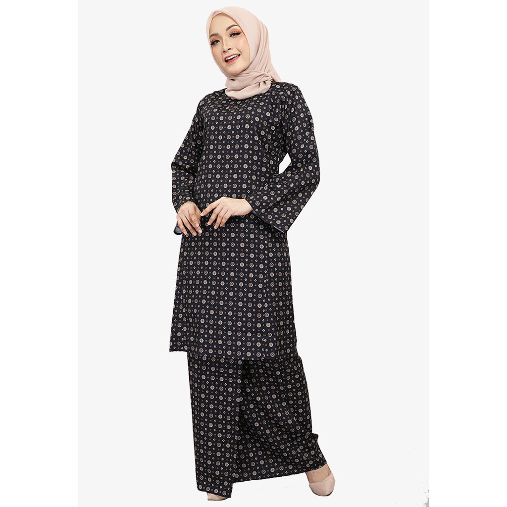 ERA MAYA Pure Black Geometric Prints Baju Kurung Pahang RAYA 2021 | Shopee Malaysia