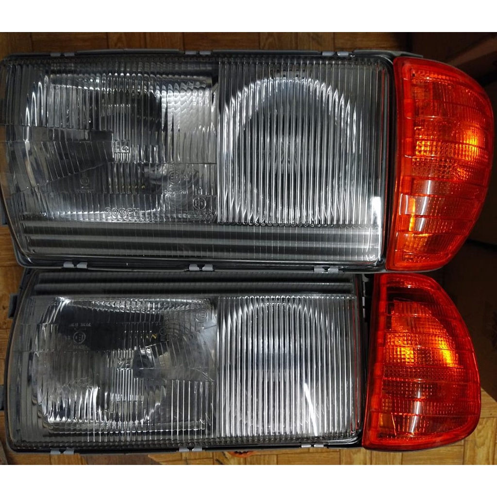 Mercedes Benz W123 Head Lamp / Head Light BOSCH (0301060701 / ...