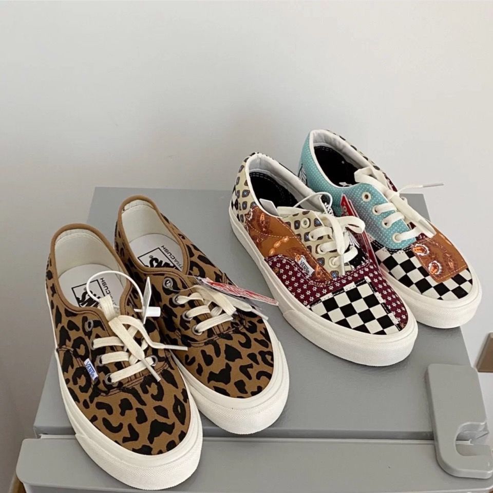 small checkerboard vans