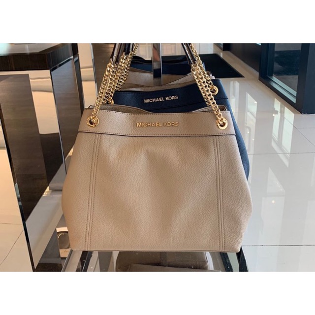 mk lg chain shoulder tote