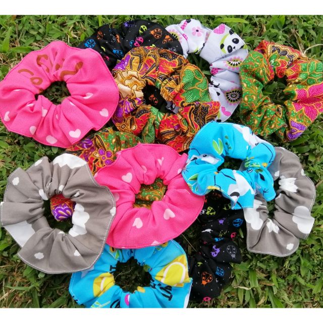 [VIRAL] Scrunchies Hairbands/Getah Rambut Random