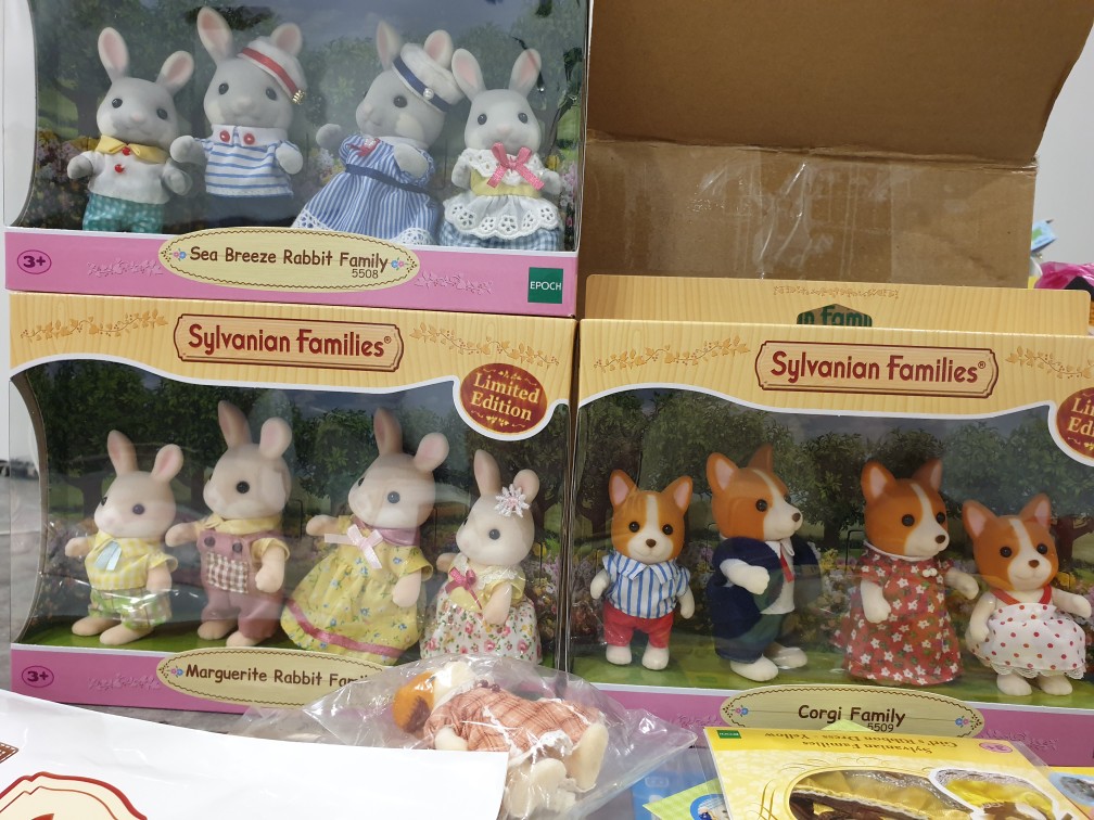 sylvanian corgi