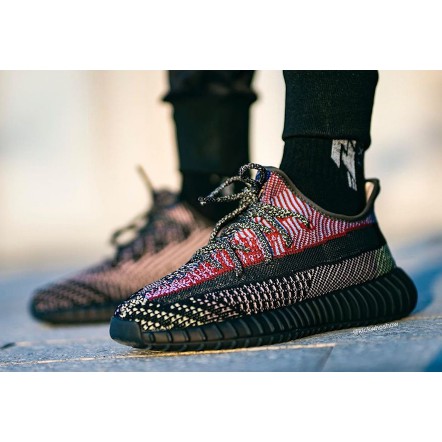 yeezy 350 rainbow