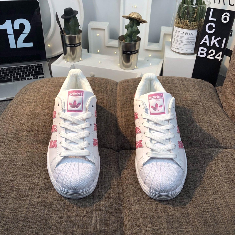 adidas superstar bottoms