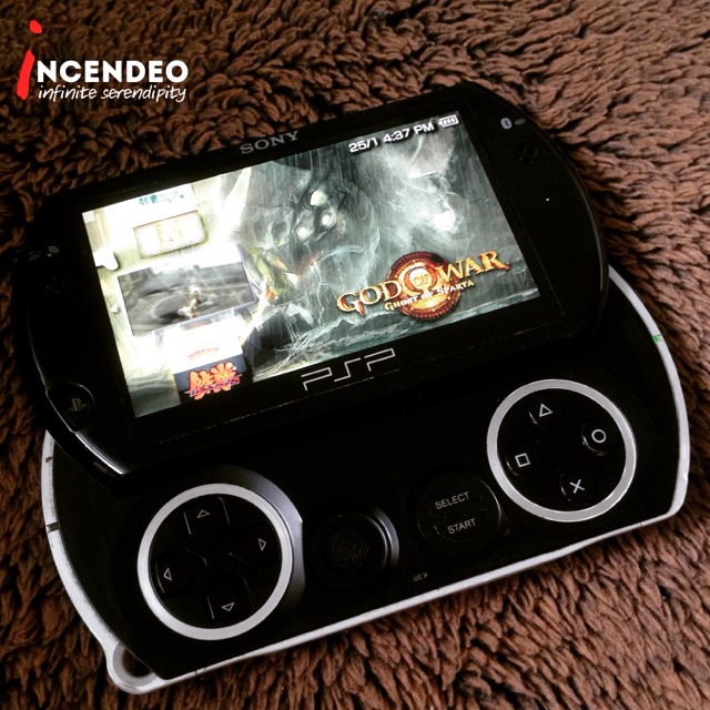 Sony Portable Playstation Pspgo Game Console Shopee Malaysia
