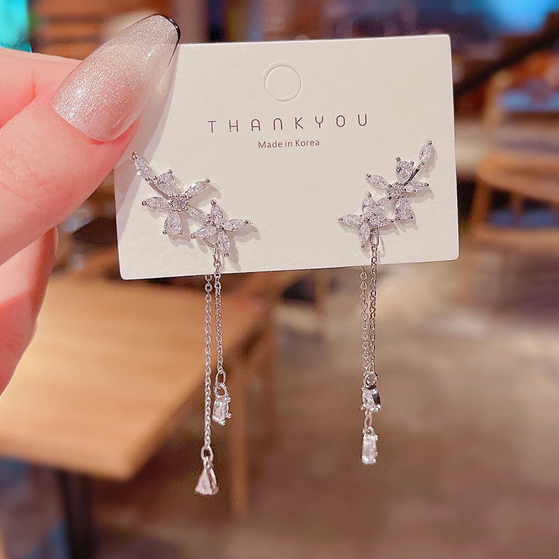 Korean Version New Style Rhinestone Wings Personalized Design Feel Elegant Long Tassel Earrings