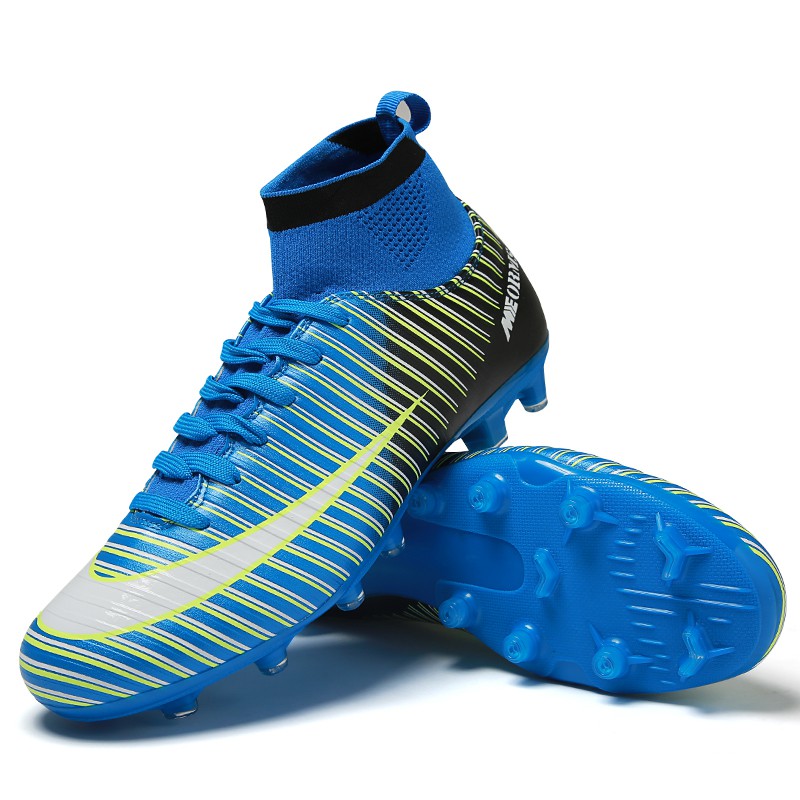 cr8 soccer shoes
