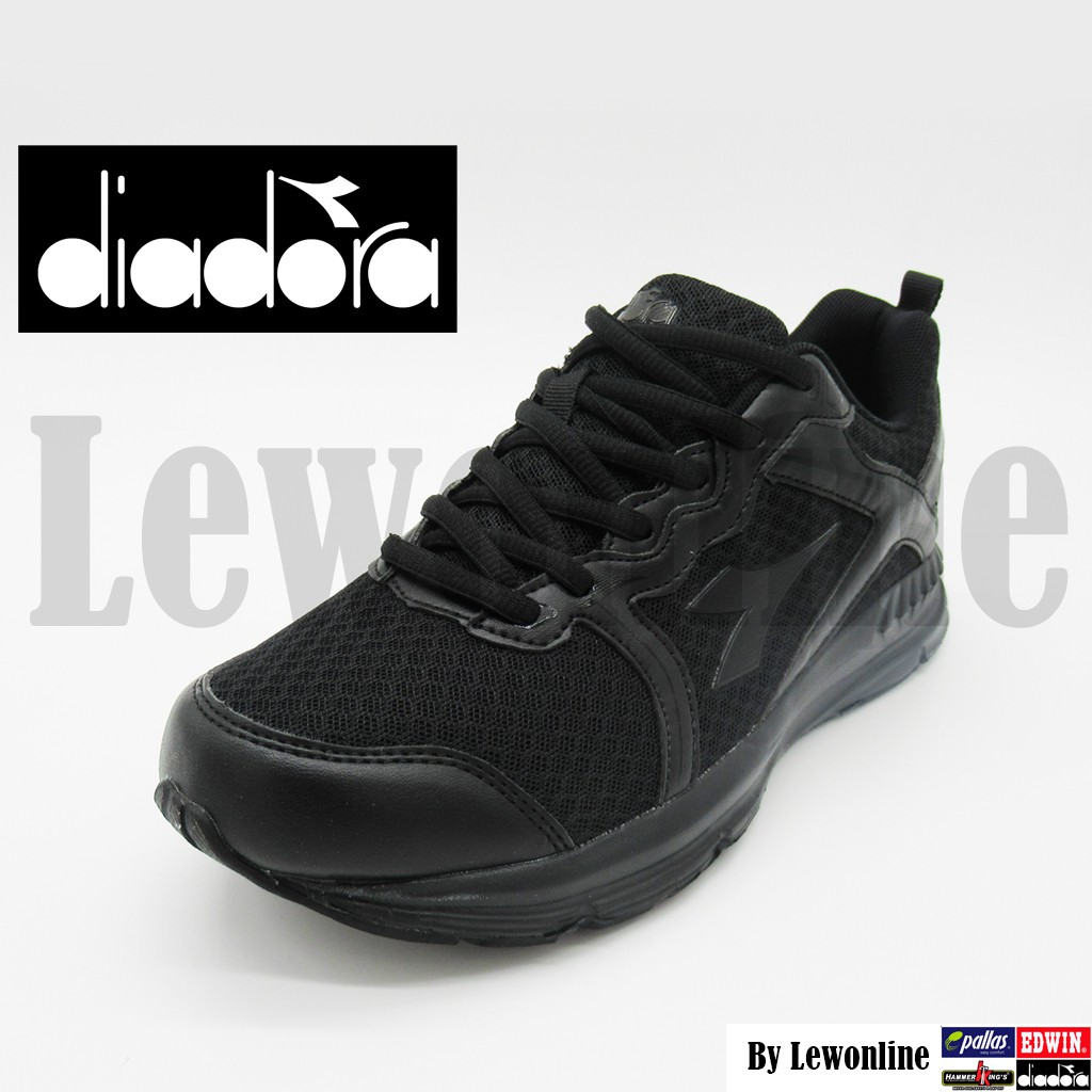 diadora sport shoes