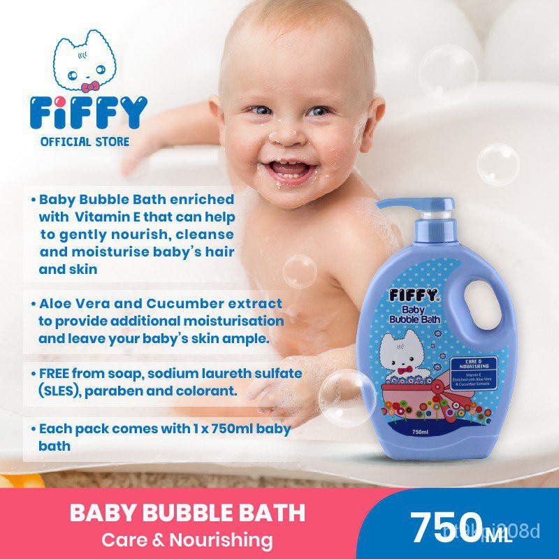 Bubble Bath Baby Photos - Mother And Baby Taking A Bubble Bath Together Stock Photo Alamy / They had so much fun playing and splashing around and i has so much fun capturing memories of my precious babies.