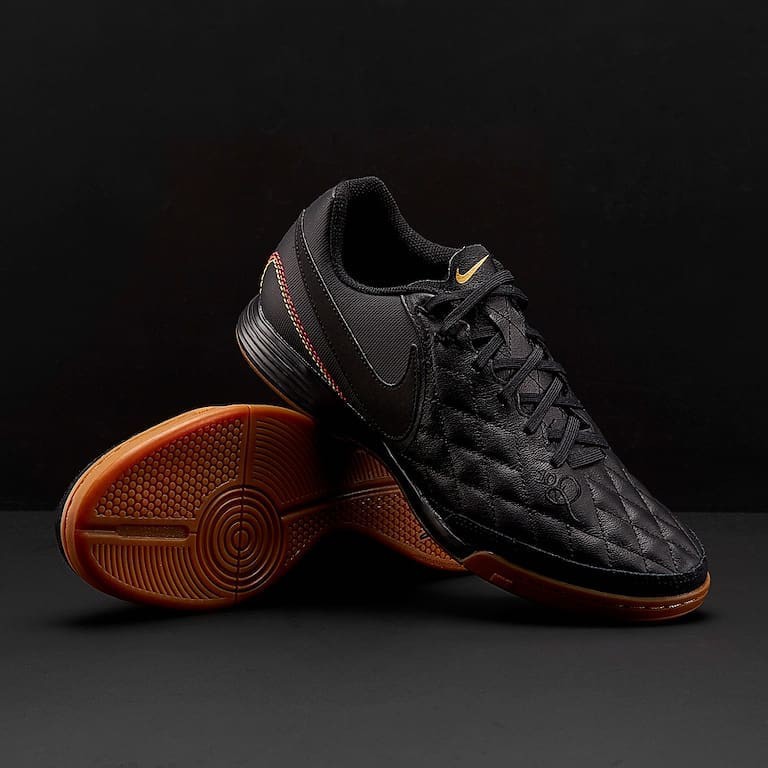 nike tiempo ligera r10