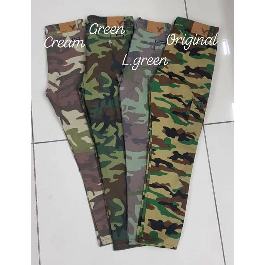 american eagle camo cargo pants