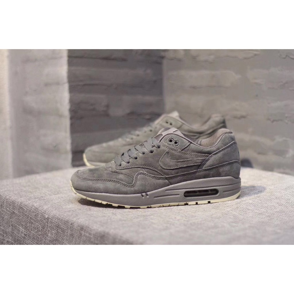 nike air max 1 winter