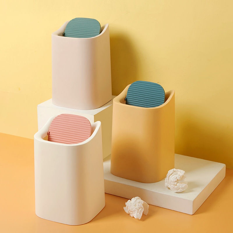 Desktop dustbin mini office bedroom bedside swing cover small dustbin