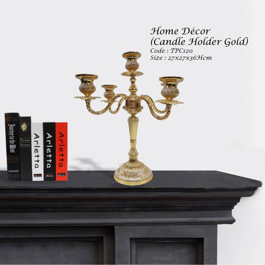 Classic Candle Holder in Gold (Home Decor)