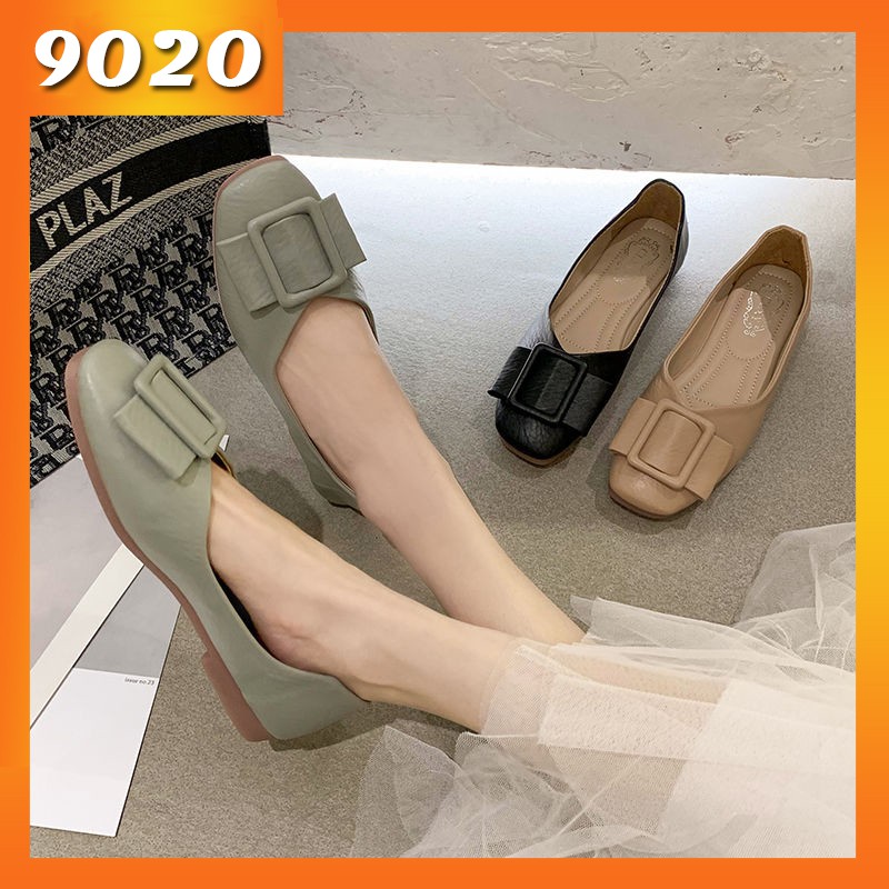 comfortable female work shoes