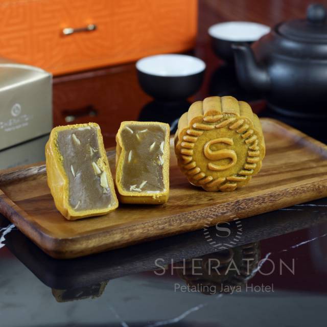 Sheraton Petaling Jaya Hotel Pink Blossom Mooncake Box Shopee Malaysia