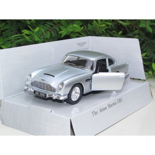 aston martin db5 diecast model