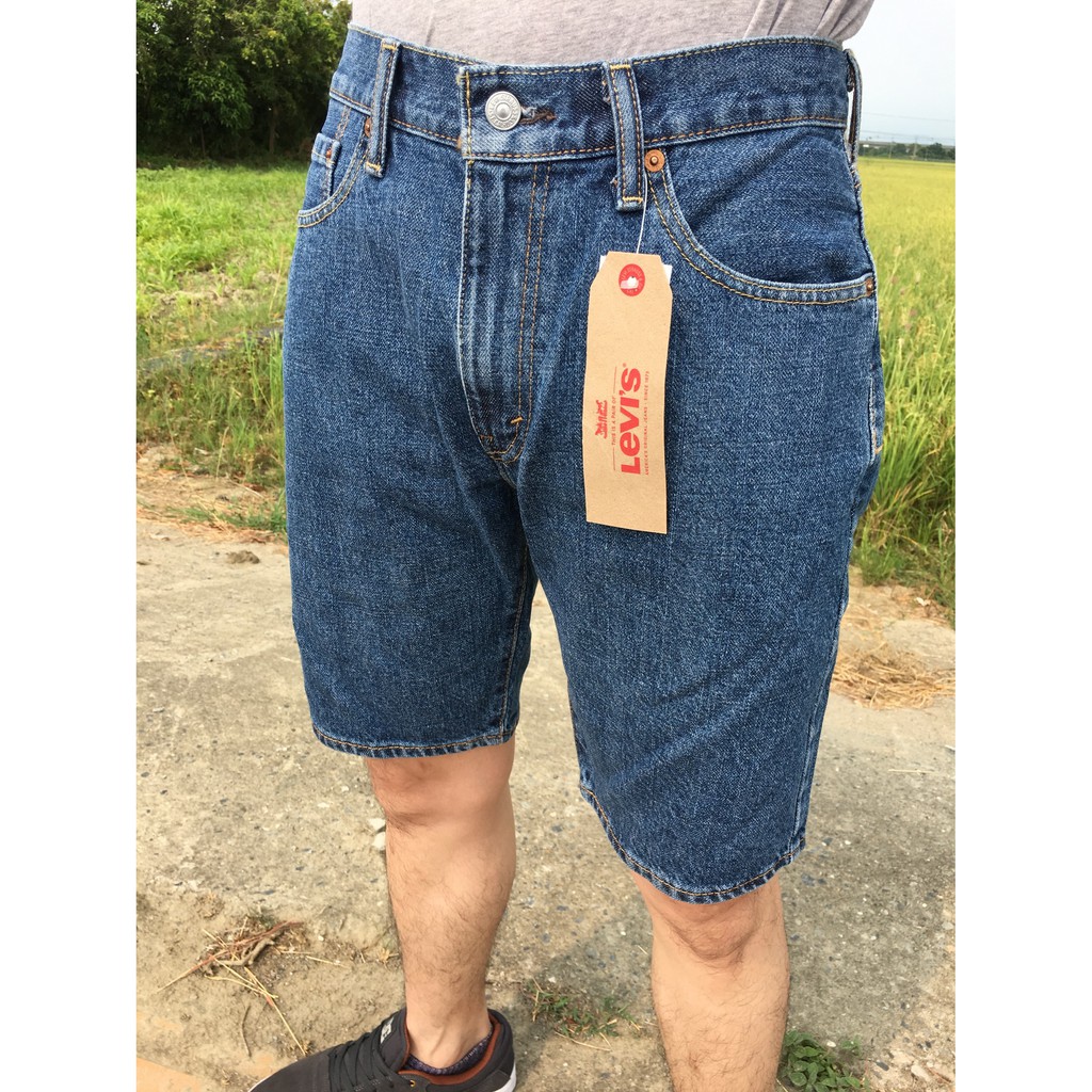 levi work shorts