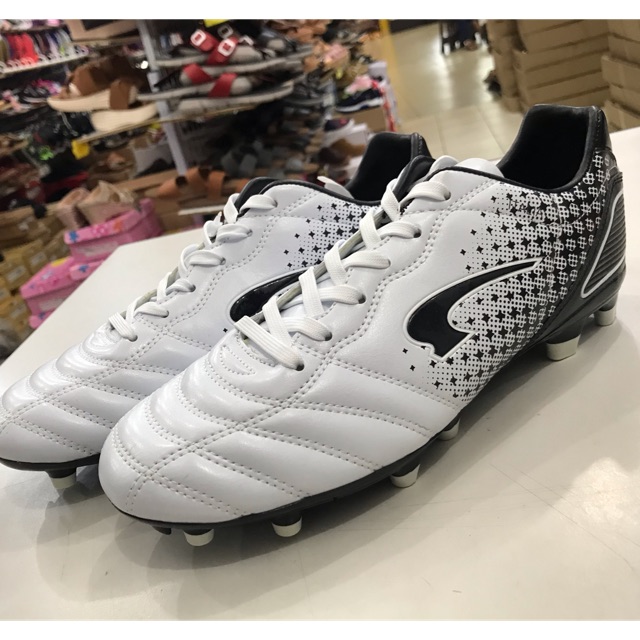 kronos football boots