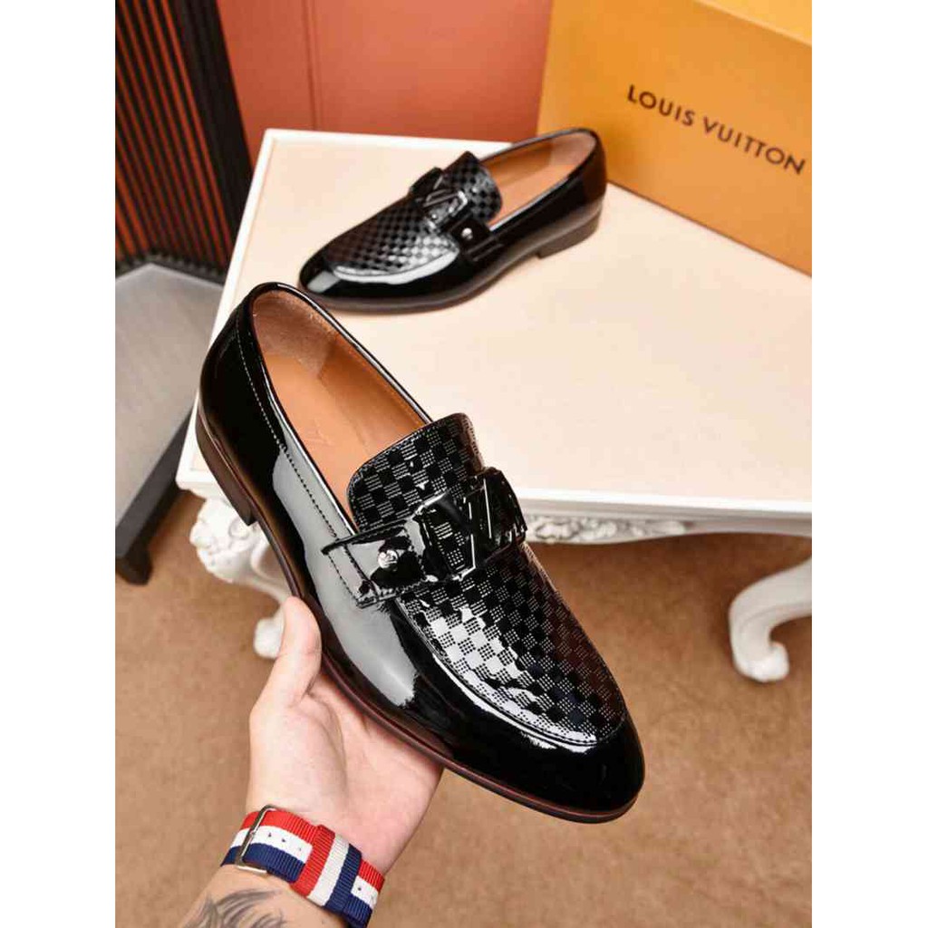 louis vuitton boat shoes
