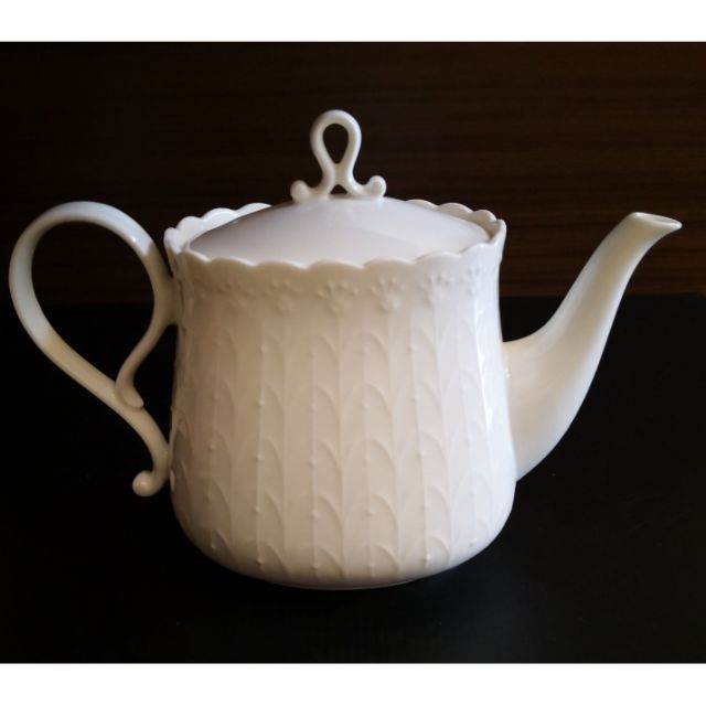 white bone china teapot
